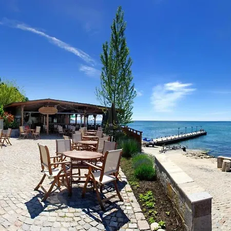 къща на брега на морето влас, Garden Of Eden 公寓 *