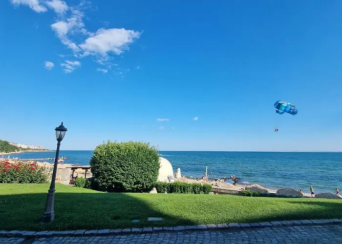 къща на брега на морето влас, Garden Of Eden 公寓 圣弗拉斯