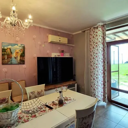 къща на брега на морето влас, Garden Of Eden アパート スヴェティ・ヴラス