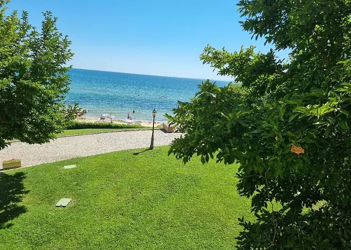 къща на брега на морето влас, Garden Of Eden شقة *