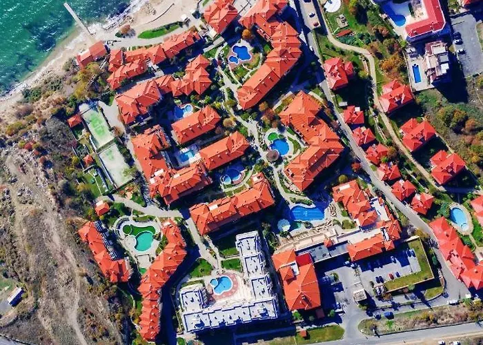 къща на брега на морето влас, Garden Of Eden 公寓 *